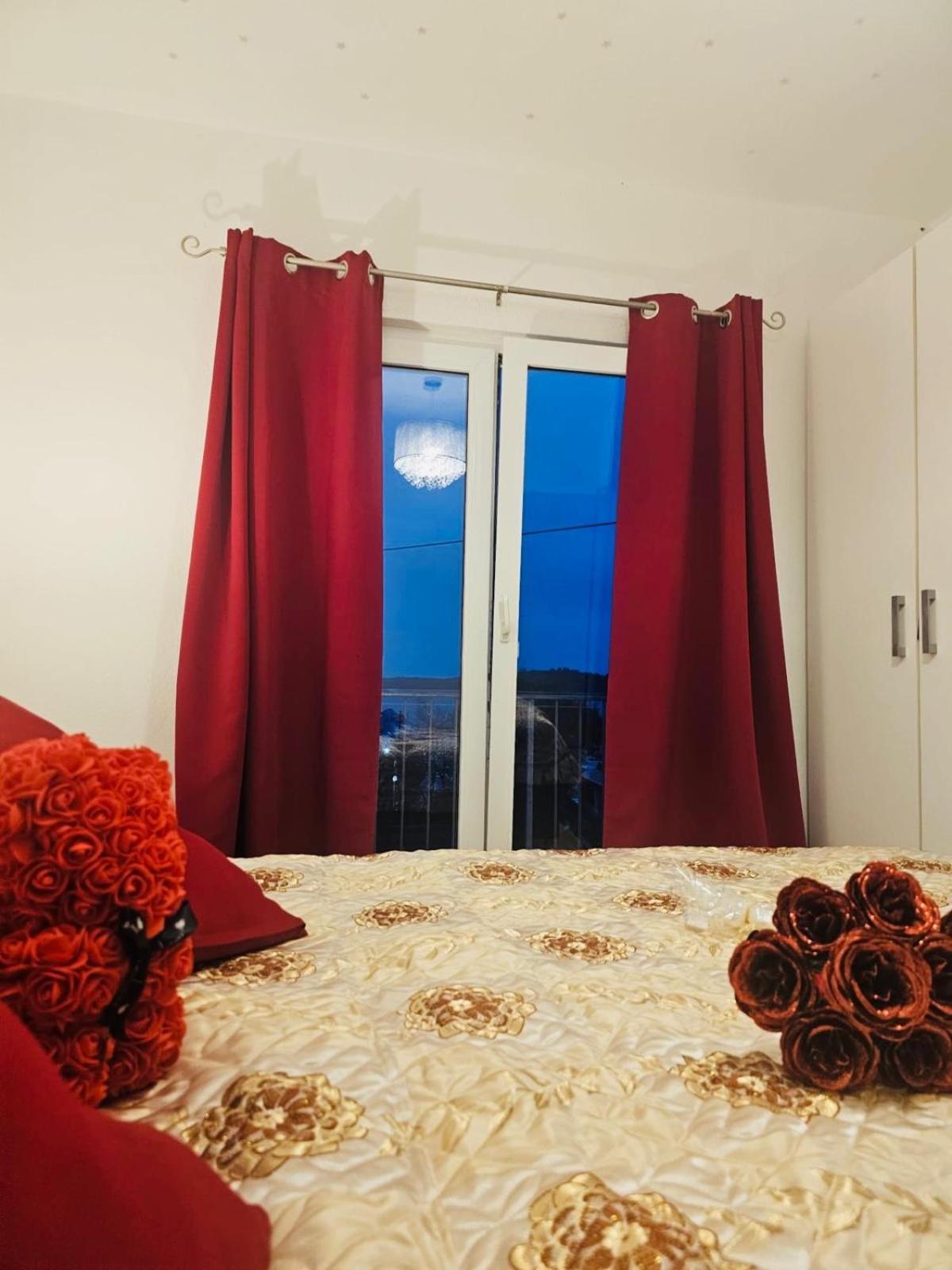 Elegance Suite Mary Оребич Екстер'єр фото